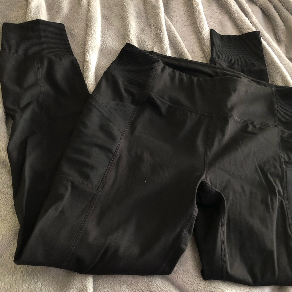 Avia athletic leggings